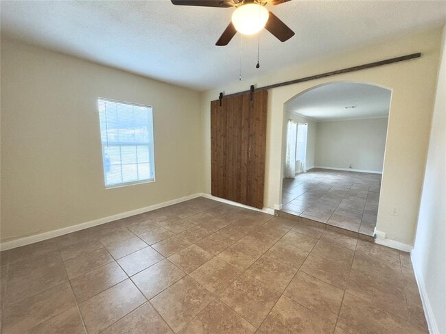 Building Photo - 4503 E Stassney Ln