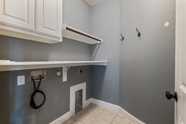 Building Photo - 166 Springbrook Dr