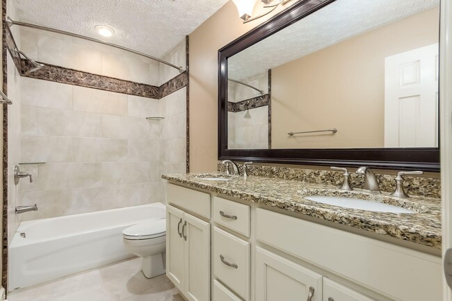 Building Photo - 6881 Erie Ct