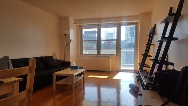 Building Photo - 151 Tremont St