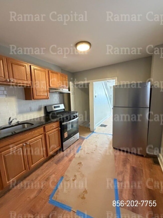 Building Photo - Bright, Comfortable & Easy-Care 3-Bedroom Living