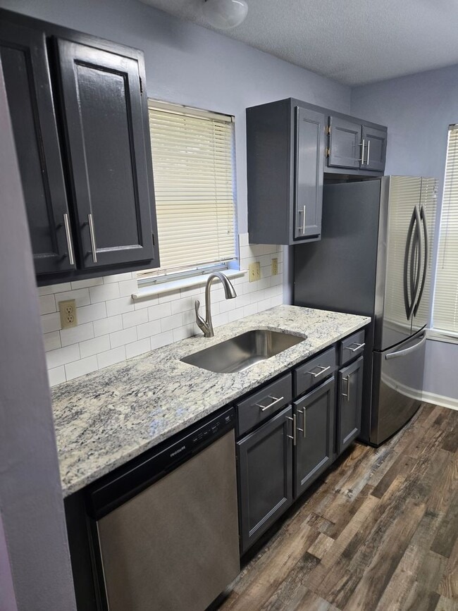Building Photo - Available now MOVE IN SPECIAL HALF OFF FIR...