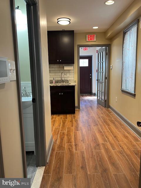 Primary Photo - 912 Winter St