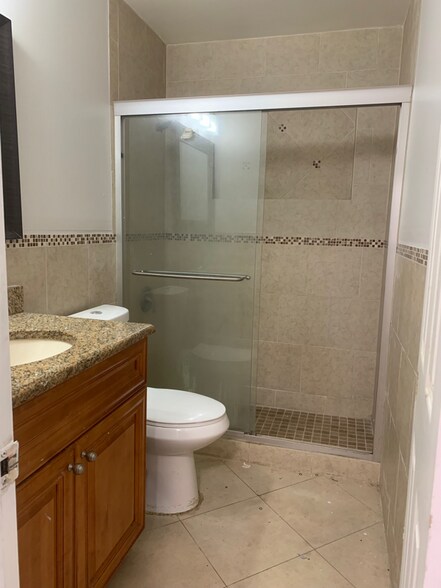 Building Photo - 775 Snead Cir