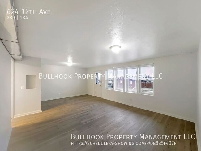Building Photo - 624 12th Ave