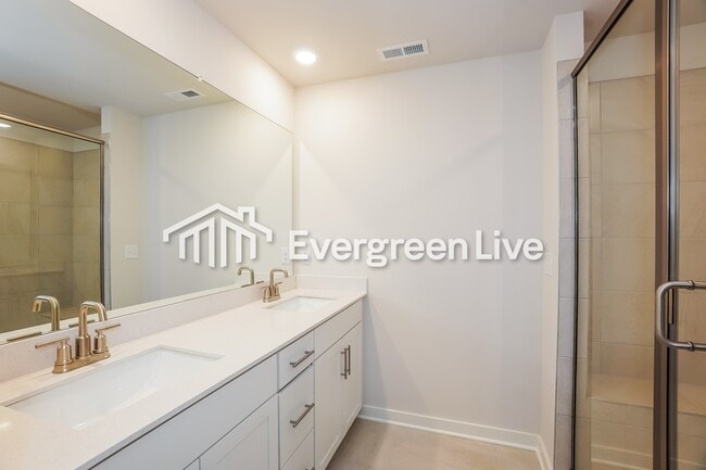 Building Photo - 862 Bur Oak Ct