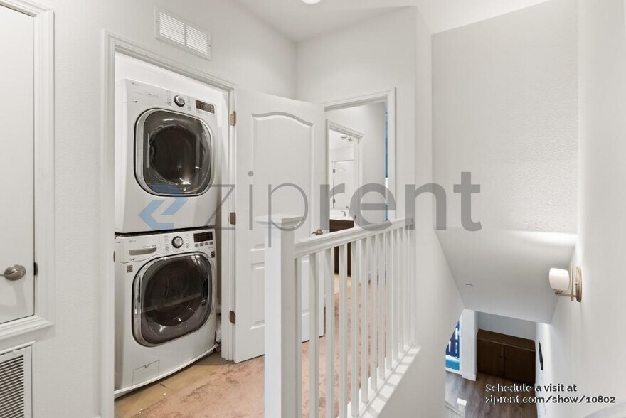 Building Photo - 5533 Great Oaks Pky