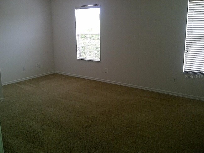 Building Photo - 681 Cresting Oak Cir
