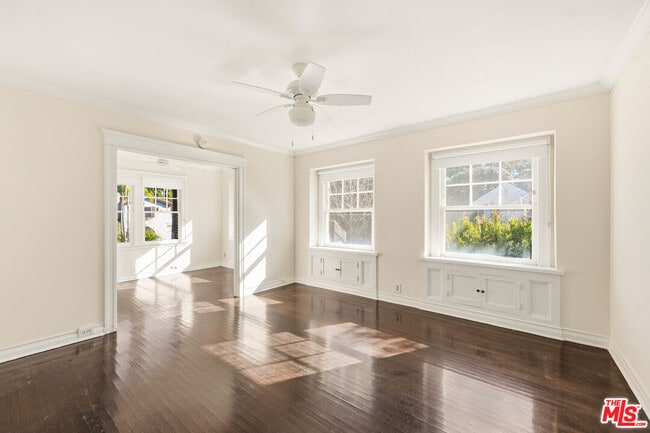 Building Photo - 360 23rd St