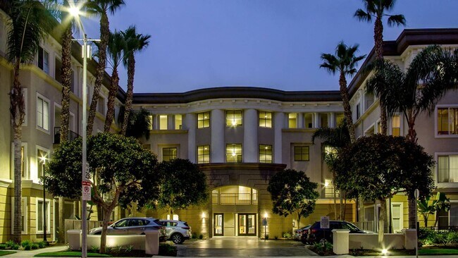 Building Photo - 4250 Glencoe Ave