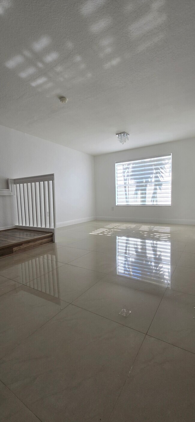 Building Photo - 12881 SW 30th St