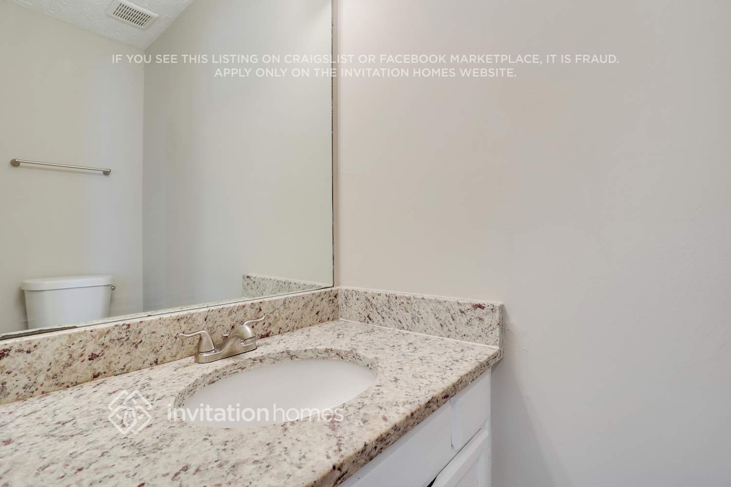 Building Photo - 6574 Eastbriar Dr
