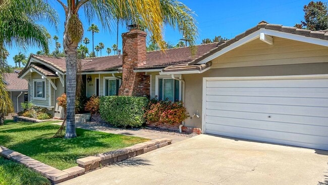 Building Photo - 3 Bdrm Detached Haome Available In Sought After La Mesa Neighborhood