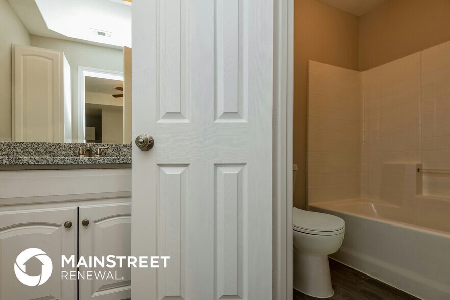 Building Photo - 208 Ridgeway Blvd