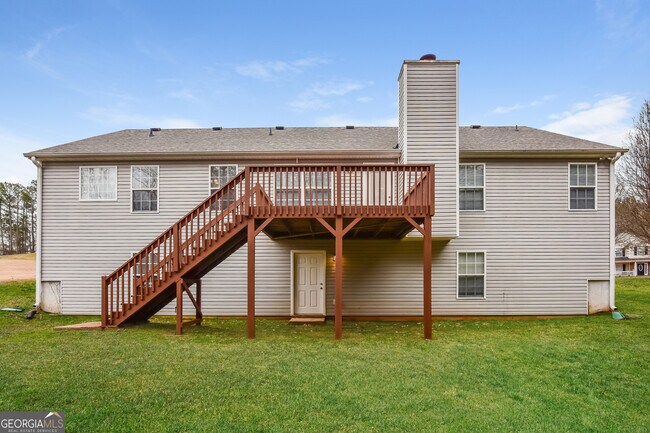 Building Photo - 85 Windward Dr