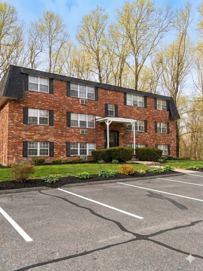Building Photo - Upton St Apartments LLC