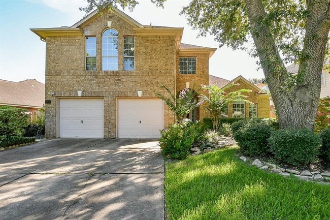 Primary Photo - 18035 Somerset Knolls Ct