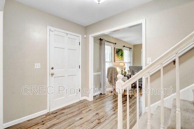 Building Photo - 109 Fort St