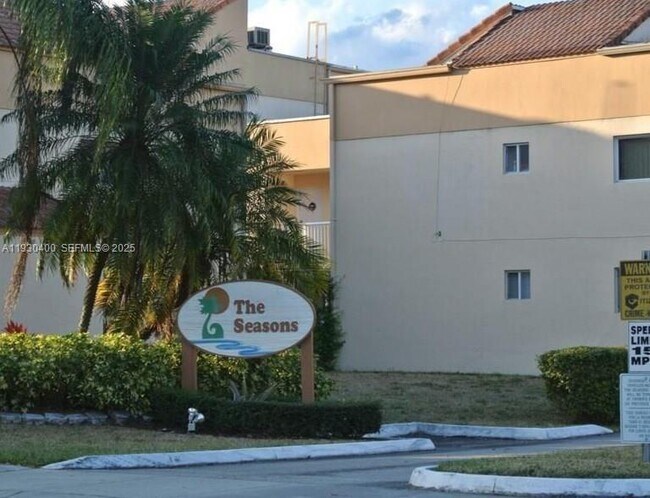 Building Photo - 14911 SW 80th St