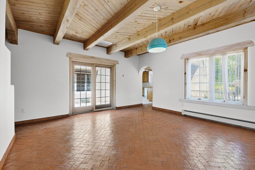 dining room - 1115 Roadrunner Ln NW