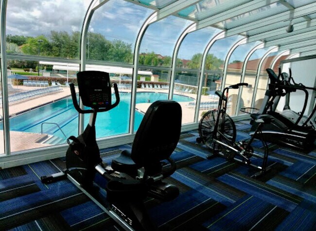 Building Photo - 5438 Verona Dr