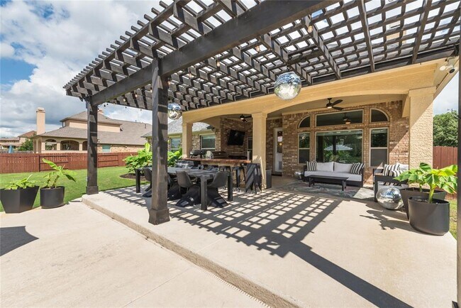 Building Photo - 12305 Lostwood Cir
