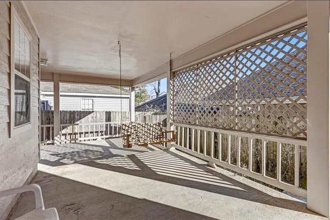 Building Photo - 6474B Cedar Bend Ct