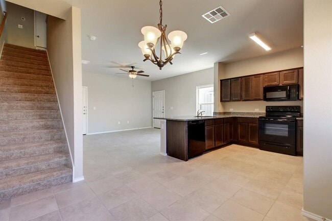 Building Photo - 1204 Garland Rd