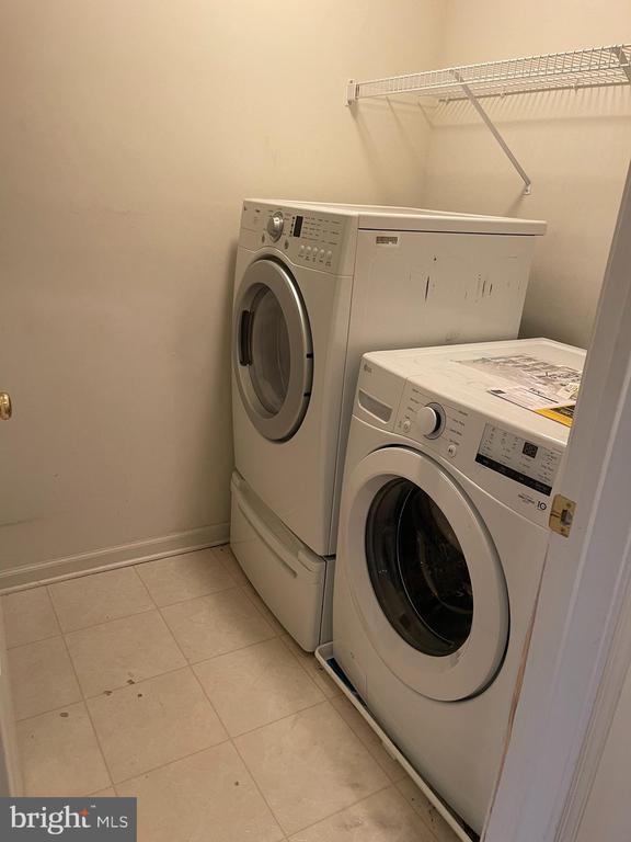 Building Photo - 231 Wilmore Dr