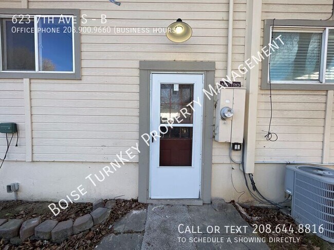 Building Photo - 623 7th Ave S