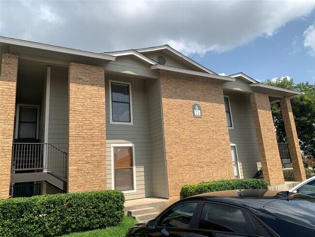 Primary Photo - 10616 Mellow Meadow Dr