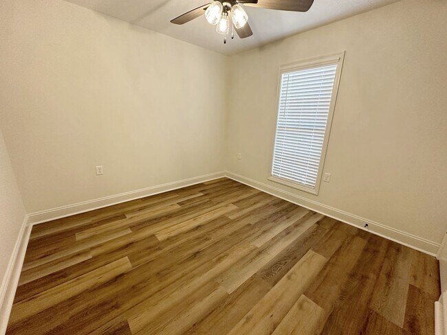 Building Photo - 4275 Ginger Trail