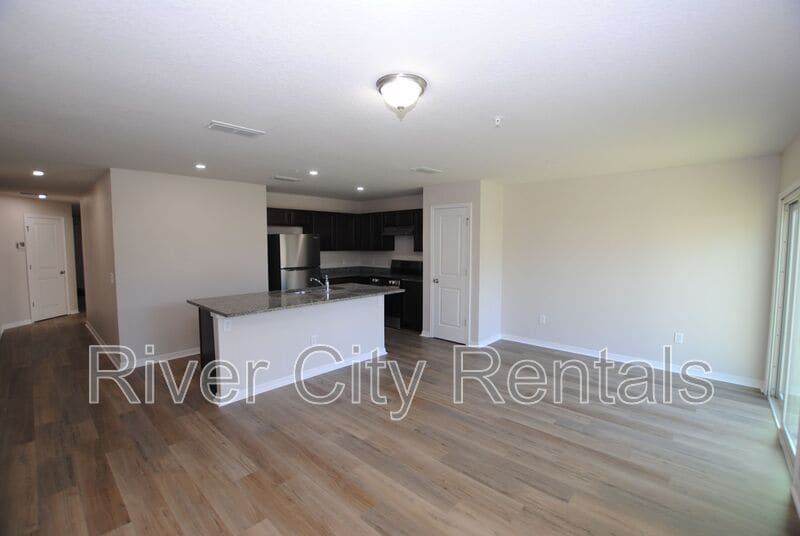 Building Photo - 6541 Sweetbay Ln