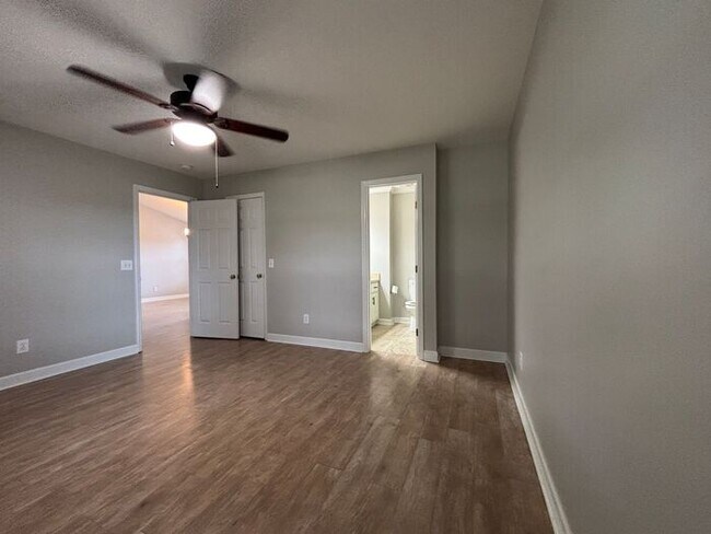 Building Photo - You will LOVE the fenced yard!