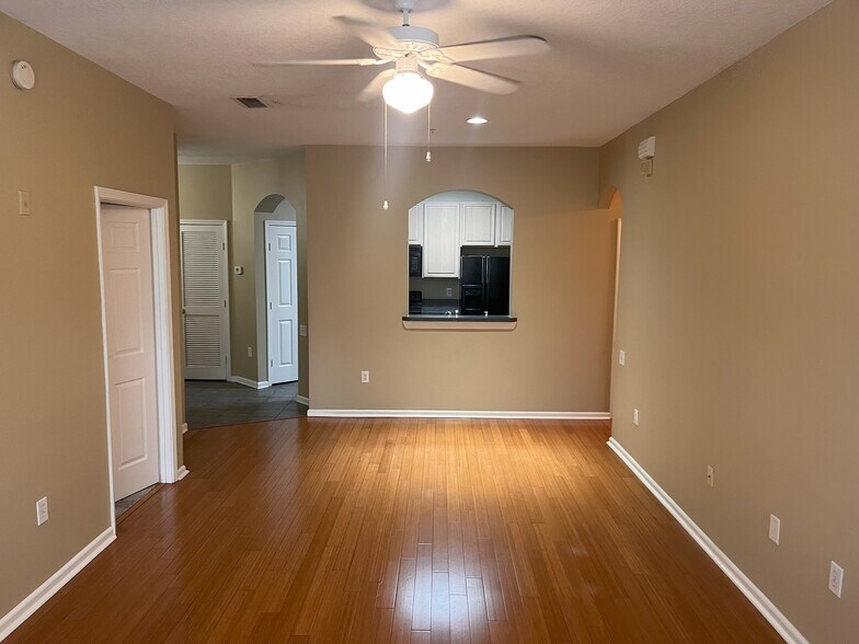 Living Room to Kitchen - 10550 Baymeadows Rd