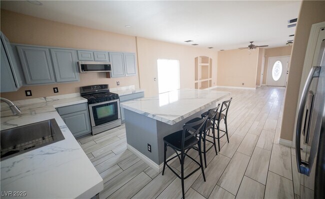 Building Photo - 1720 Dark Wolf Ave