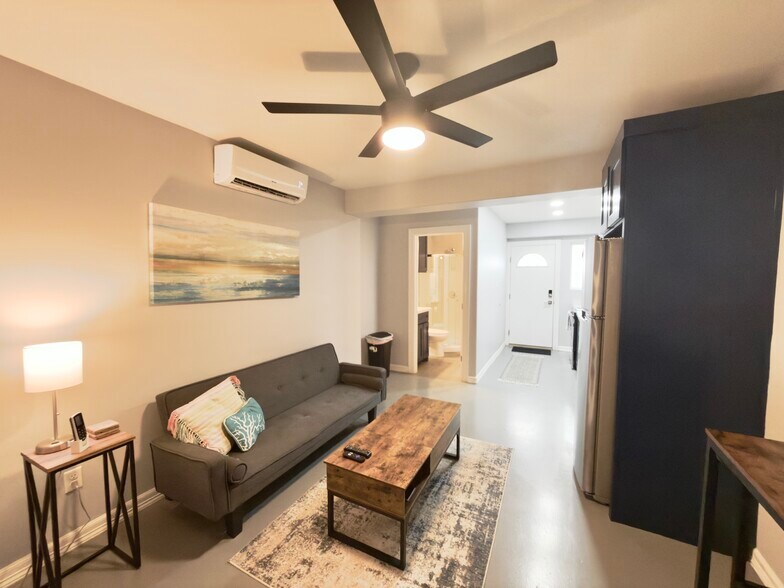 Building Photo - 47975 Michigan Ave