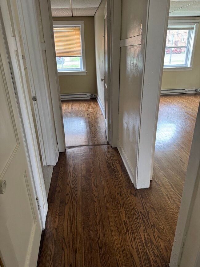 Hallway - 2659 N Monitor Ave