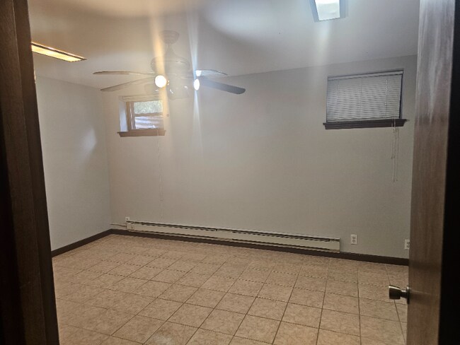 Building Photo - 139 Ladue Oaks Dr