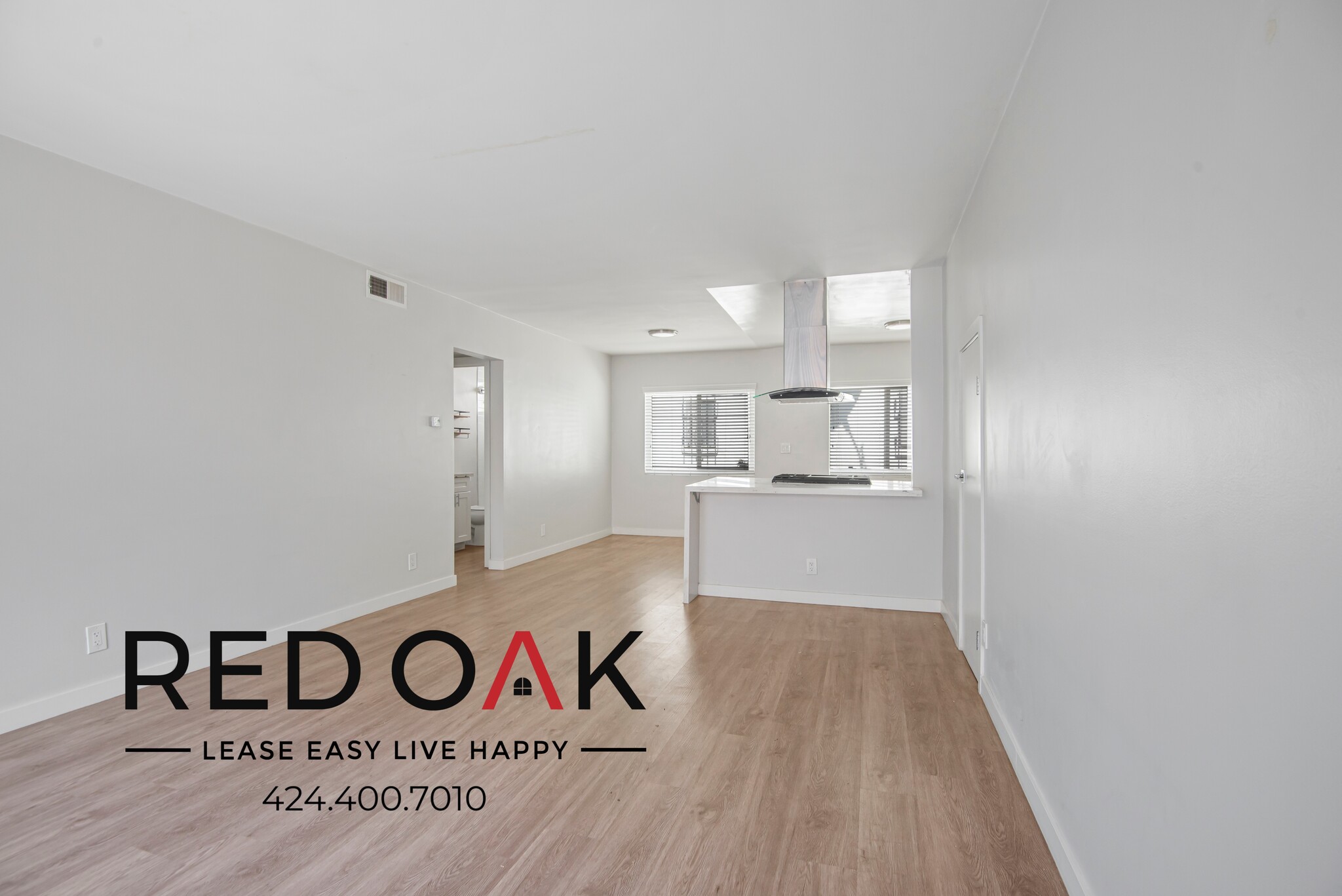 Building Photo - 1942 S Garth Ave