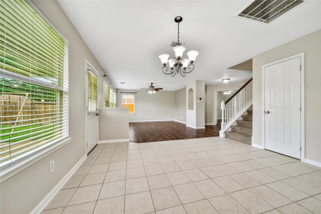 Building Photo - 32126 Willow Creek Park