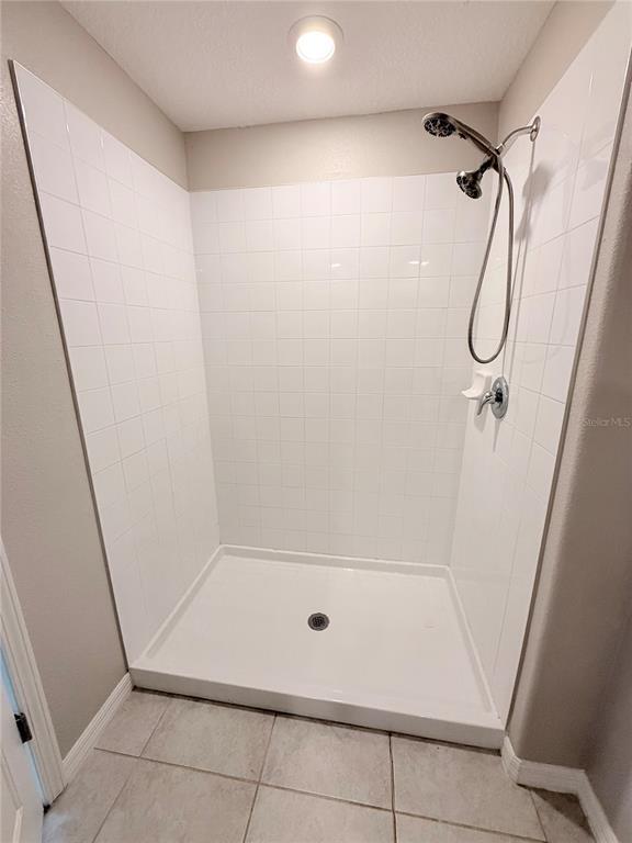 Building Photo - 15610 Charr Island St