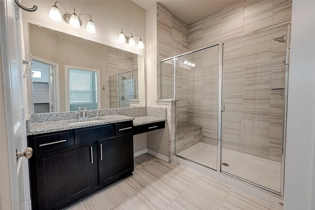 Building Photo - Beautiful Move-In Ready Home in Missouri City