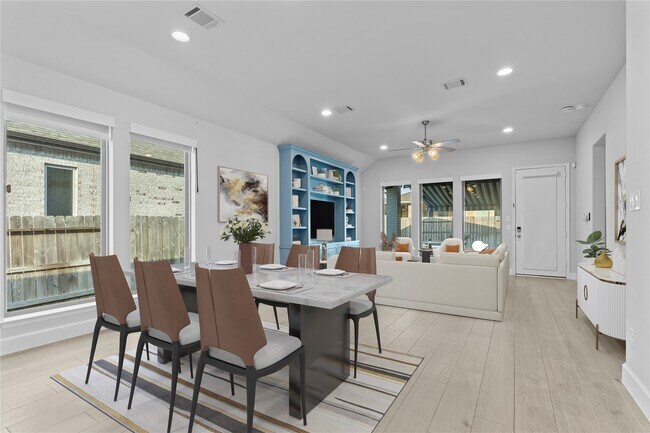 Building Photo - 17159 Sandstone St