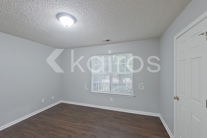 Building Photo - 1763 Park Ct