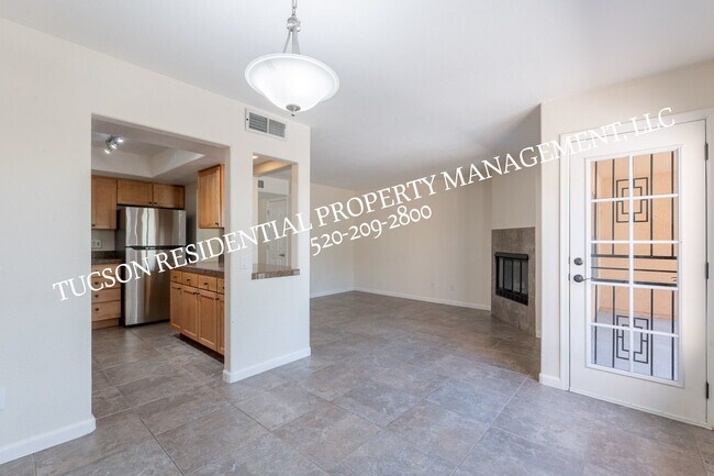 Building Photo - 6651 N Campbell Ave
