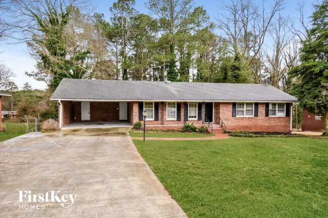 Building Photo - 1917 Annette Ln SW