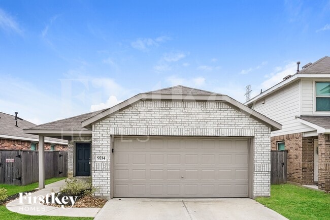 Building Photo - 9214 Burnet Flds Dr