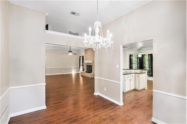 Building Photo - 1418 Holley Creek Ln