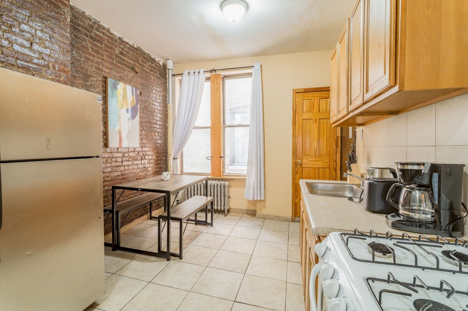 Building Photo - 538 9th Ave